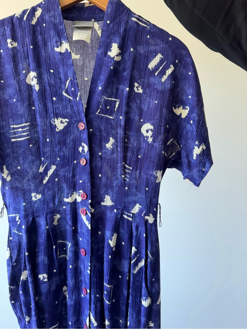 Rabbit Rabbit Rabbit Deep Navy Blue Abstract Button-Front Midi Dress - Picture 4 of 7